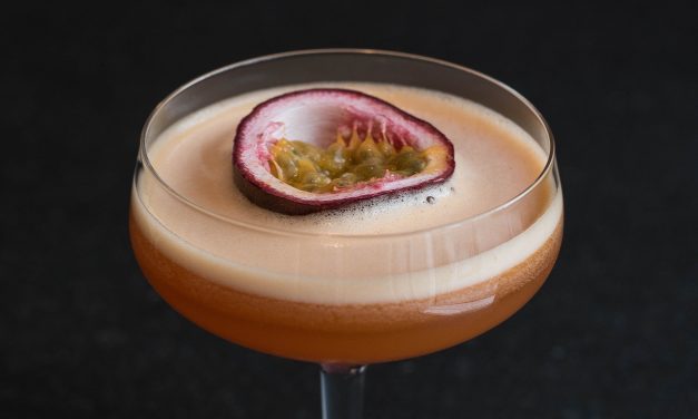 The Perfect ‘Passion Fruit Martini’