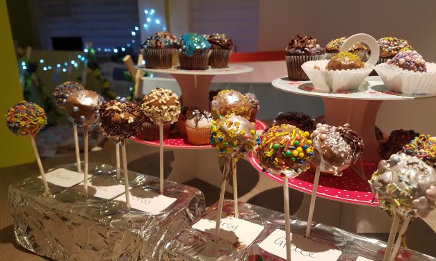 Baking and Cake Decorating with Dr. Oetker