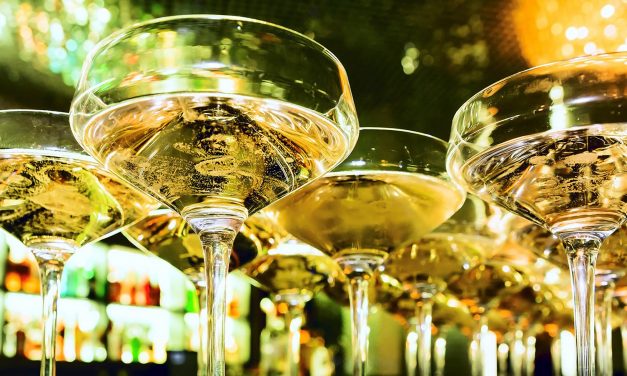 A FRESH LOOK FOR THE FIZZ FESTIVAL CHESHIRE