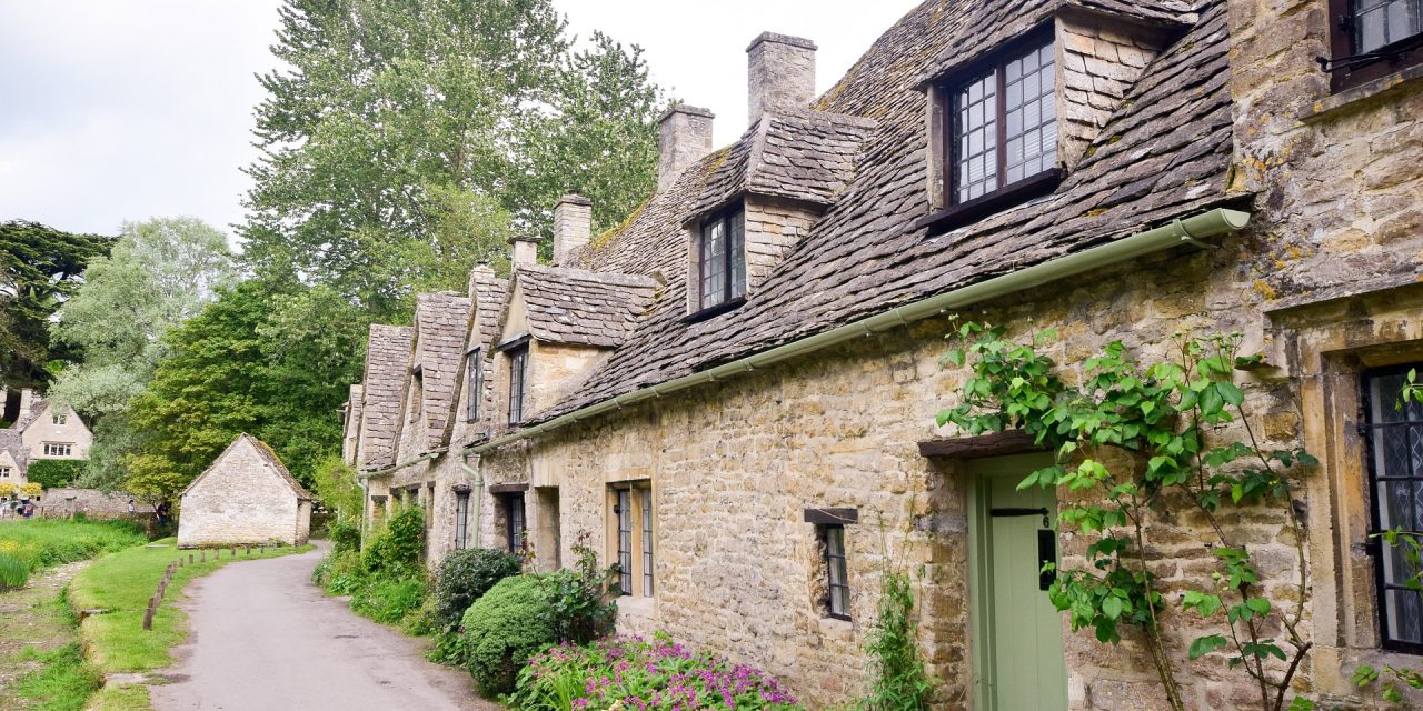 Creating The Perfect Guest Room