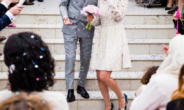 Renewing Your Vows – How to Plan a Romantic Vow Renewal Getaway in Mykonos