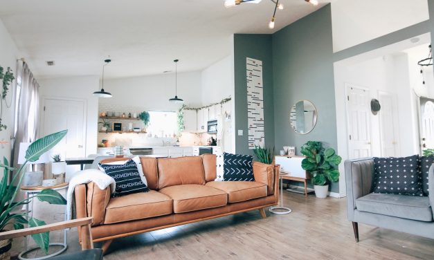 5 Tips To Decorate Your Living Room With Kids In Mind