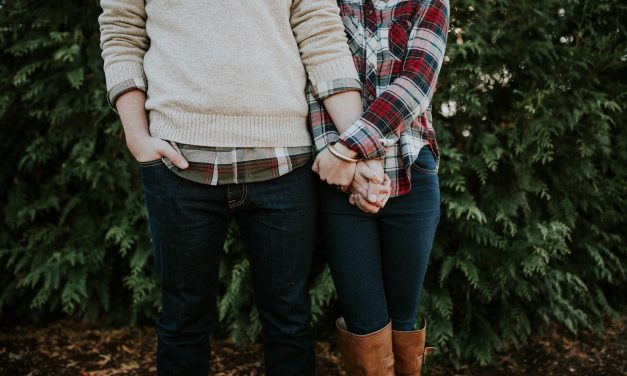 What to Buy Your New Partner this Christmas