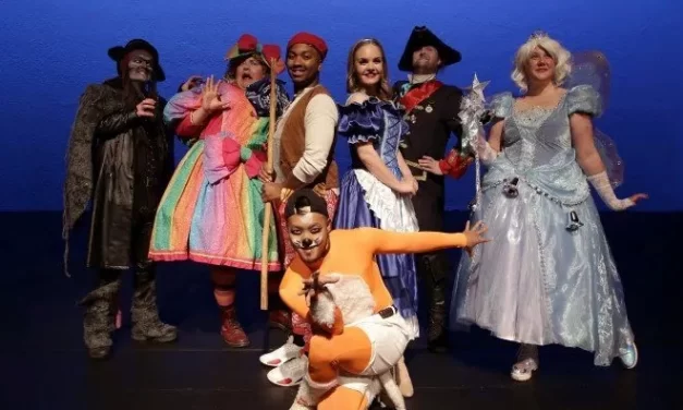purrfect show for festive PANTOMIME season RETURN