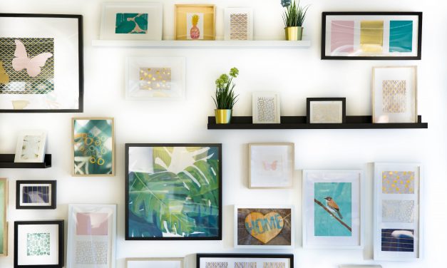 What to Consider When Choosing the Right Frame to Complement the Picture